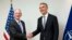 ABD Savunma Bakanı Mattis, NATO Savunma Bakanları Toplantısı'nda NATO Genel Sekreteri Stoltenberg ile görüştü.