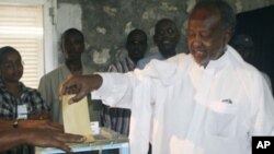 Djibouti: Shacabka oo u dareeray Doorasho