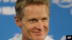 Steve Kerr, entraineur des Golden State Warriors, Oakland, Californie, le 2 juin 2016. 