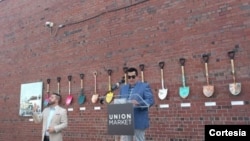 El gran mercado latino anunciado por el chef Garcés está inspirado en mercados famosos como La Boquería en Barcelona y el mercado de mariscos de Lima.