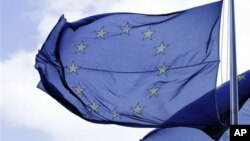 벨기에 브뤼셀 유럽연합 건물의 깃발. (자료사진)