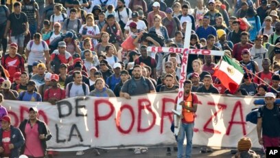 Caravana de miles de migrantes avanza por el sur de M xico en