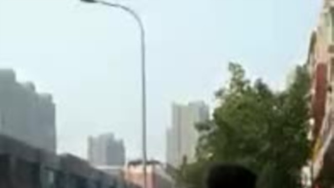 中国广州律师告警察羞辱案三名证人或被失踪2