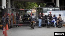 Entrada a "El Helicoide" en Caracas, Venezuela, el centro de detención del Servicio Bolivariano de Inteligencia Nacional, donde se encuentra bajo arresto el vicepresidente de la opositora Asamblea Nacional. Mayo 9 de 2019.