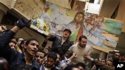 Papa Şenûde Daxwaza Serraskirina Qanûnan Olî li Misirê Dike