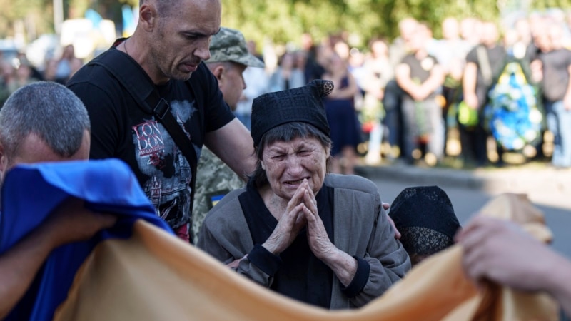 Ukraine mourns victims of Russian attack on military institute