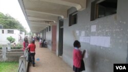 Emissão Vespertina 2 Junho 2022: Em Moçambique livro com erros retirado de circulação testa controlo do Governo sobre manuais de educação 