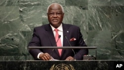 Sierra Leone's President Bai Koroma addresses the 70th session of the United Nations in this Sept. 29, 2015 file photo. (AP Photo/Richard Drew)