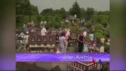 သြစတြီးယားနိုင်ငံ Graz မြို့က ရေခဲပန်းပုရုပ်တုကြီးများ