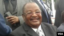 UMnu. Obert Mpofu