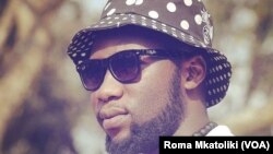 Le rappeur tanzanien Roma Mkatoliki, 2 mars 2016. (Facebook/Roma Mkatoliki)