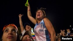 Los estudiantes opositores que recibieron los ataques se encontraban en huelga de hambre desde la semana pasada.