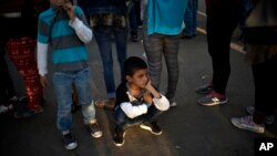 Estados Unidos tiene la mayor tasa de niños detenidos en el mundo, incluidos más de 100.000 bajo custodia por temas relativos a la inmigración., según un estudio de la ONU. 