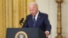 El presidente Joe Biden se dirige a las cámaras durante una alocución desde la Casa Blanca, el 26 de agosto de 2021.