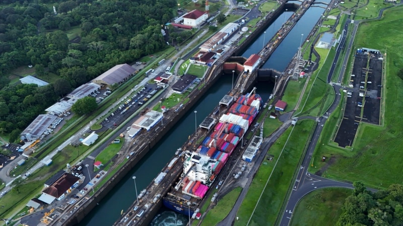 Trump threatens to retake control of Panama Canal