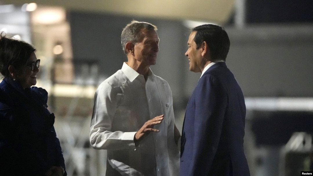 U.S. Secretary of State Marco Rubio talks with Dominican Republic Foreign Minister Roberto Alvarez on the tarmac of Las Americas International Airport near Santo Domingo, Dominican Republic, Feb. 5, 2025.