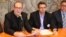 Activistas religiosos como el padre Eugenio Hoyos junto a Gustavo Torres, presidente de Casa en Acción se unen a líderes sindicales y organizaciones comunitarias para convocar a una marcha en Washington para el 8 de octubre.