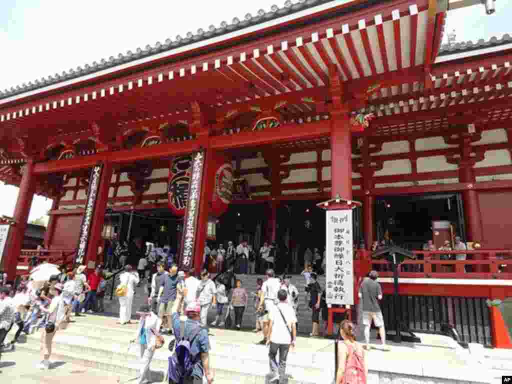 浅草寺游人