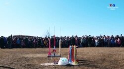 Սանկտ Պետերբուրգում նշում են Յուրի Գագարինի կողմից տիեզերք կատարած թռիչքի 60 ամյակը` երկինք արձակելով տիեզերանավի փոքր կրկնօրինակներ: