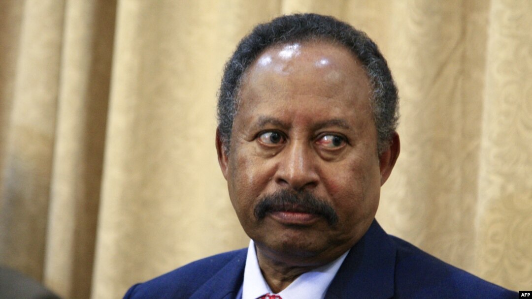 Abdallah Hamdok terlihat setelah dilantik sebagai perdana menteri sementara Sudan di Ibu Kota Khartoum. (Foto: AFP)