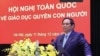 Thủ tướng Phạm Minh Chính phát biểu tại hội nghị toàn quốc về giáo dục quyền con người, ngày 11/12/2024. Photo VNA.