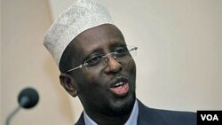 Presiden Somalia Sheikh Sharif Sheikh Ahmed berterimakasih atas inisiatif VOA mengadakan survei terhadap warga Somalia soal rancangan konstitusi (foto: dok). 