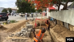 Operários em Benguela, Angola