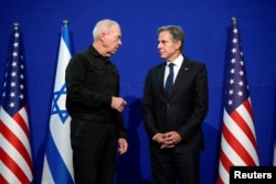 امریکی وزیر خارجہ انٹنی بلنکن اور اسرائیلی وزیر دفاع، تل ابیب میں ، فائل فوٹو، 16 اکتوبر 2023