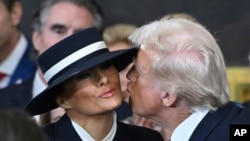 Melanija i Donald Tramp tokom inauguracije 2025. (Foto: Saul Loeb/Pool photo via AP)