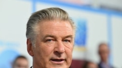 Demandan por negligencia al actor y productor Alec Baldwin