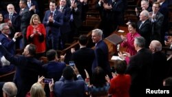 Republikanski lider Kevin Mekarti u sali Predstavničkog doma posle izbora za predsedavajućeg (Foto: REUTERS/Evelyn Hockstein)