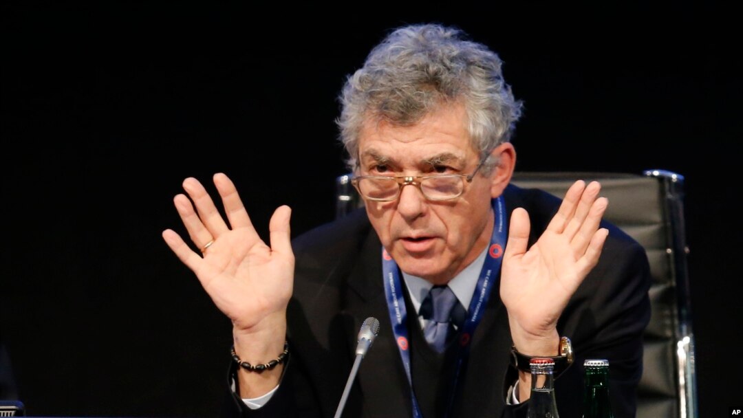 Ángel María Villar, presidente de la Federación Española de Fútbol, su hijo y otros dos directivos fueron detenidos en Madrid, por sospechas de corrupción.