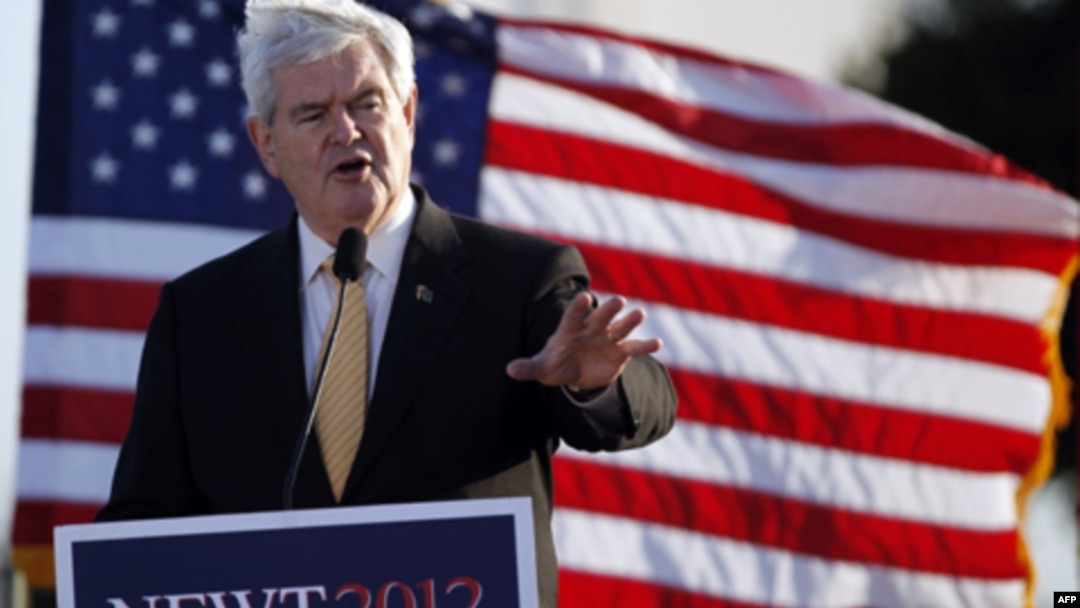 Nyut Gingrich, Vakillar Palatasi sobiq spikeri, prezident bo'lishga bel bog'lagan, lekin poygada orqada