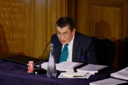 Chair of the panel Geoffrey Nice gives the opening address on the first day of hearings at the "Uyghur Tribunal", a panel of UK-based lawyers and rights experts investigating alleged abuses against Uyghurs in China, in London on June 4, 2021.