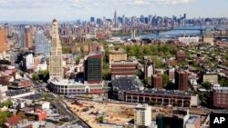 Atlantic Yards en el centro de Brooklyn, donde se desarrollará el proyecto, y al fondo se puede ver Manhattan.