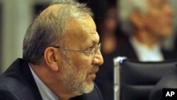 Dismissed Iranian Foreign Minister Manouchehr Mottaki (file photo)