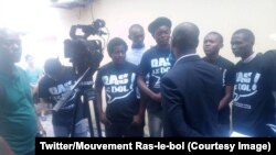 Des membres du mouvement citoyen Ras-le-bol lors d’un point de presse à Brazzaville, 12 mai 2018. (Twitter/Mouvement Ras-le-bol)