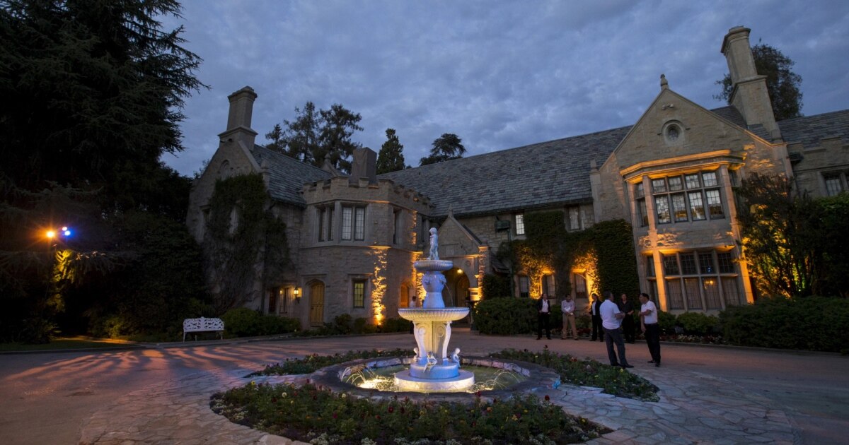 洋楽 A Night At The Playboy Mansion A Night At The Playboy Mansion selected & mixed by Dimitri