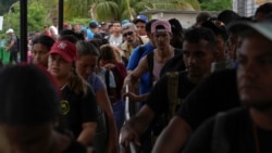 El flujo migratorio que pasa por Colombia continúa hacia la frontera con Panamá
