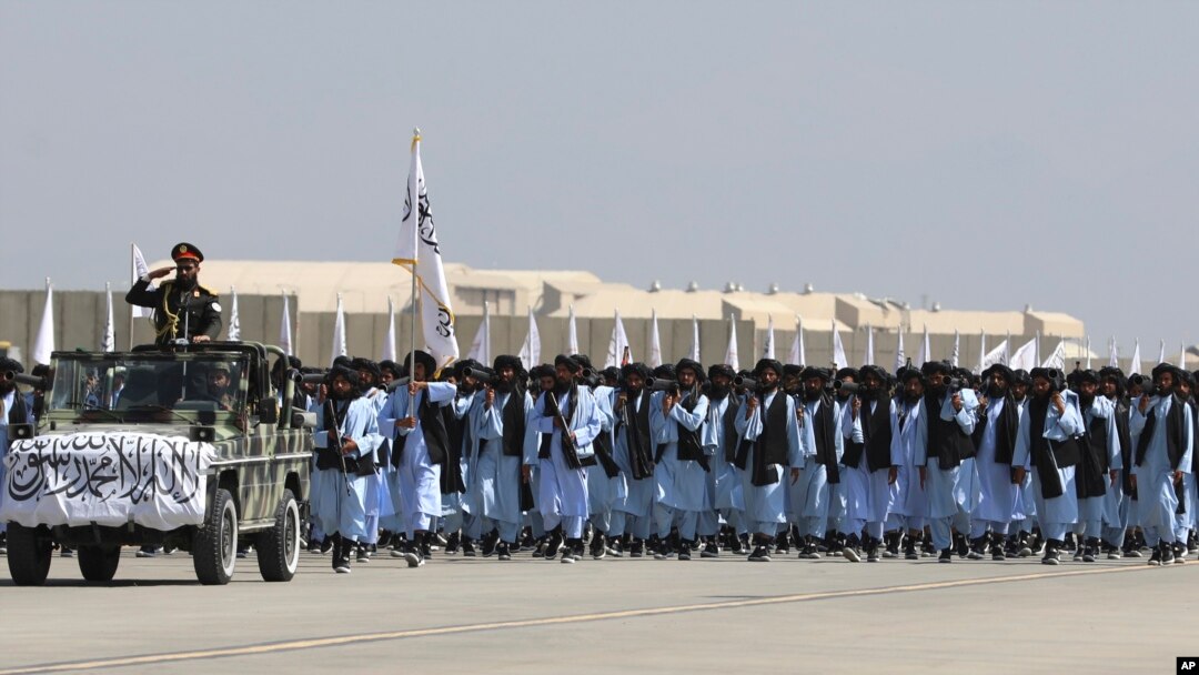 Harbiy parad, Bagram aeroporti, Afg'oniston, 14-avgust, 2024.