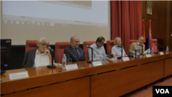 Promocija knjige Branka Mikašinovića "Great Serbian Short Stories" ("Velike srpske kratke priče"), u Narodnoj biblioteci, Beograd, 17. septembra 2019. (Foto: Rade Ranković, VoA).