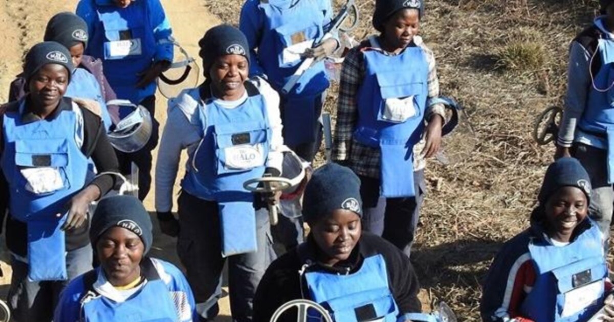 U.S. Supports Women Demining in Angola