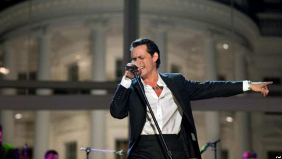 Marc Anthony, quien actuó en la pantalla, debutara por primera vez en la serie de televisión.