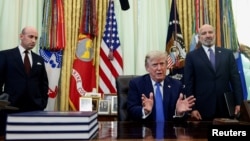 Президент США Дональд Трамп відповів на питання журналістів під час підписання документів 2 вересня 2026 року в Білому домі
