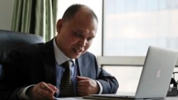 VOA连线(余文生)：维权律师余文生，为什么被吊销执照？