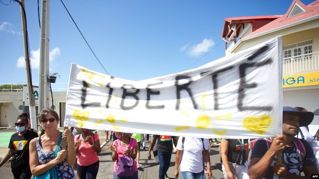 Abaturage ba Guadelopupe bamagana amabwiriza yashyizweho n'Ubufaransa yerekeye kwirinda Covid 19
