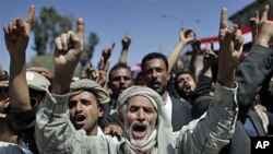 Anti-government protesters chant slogans during a demonstration demanding the resignation of Yemeni President Ali Abdullah Saleh, in Sanaa, Yemen, February 28, 2011