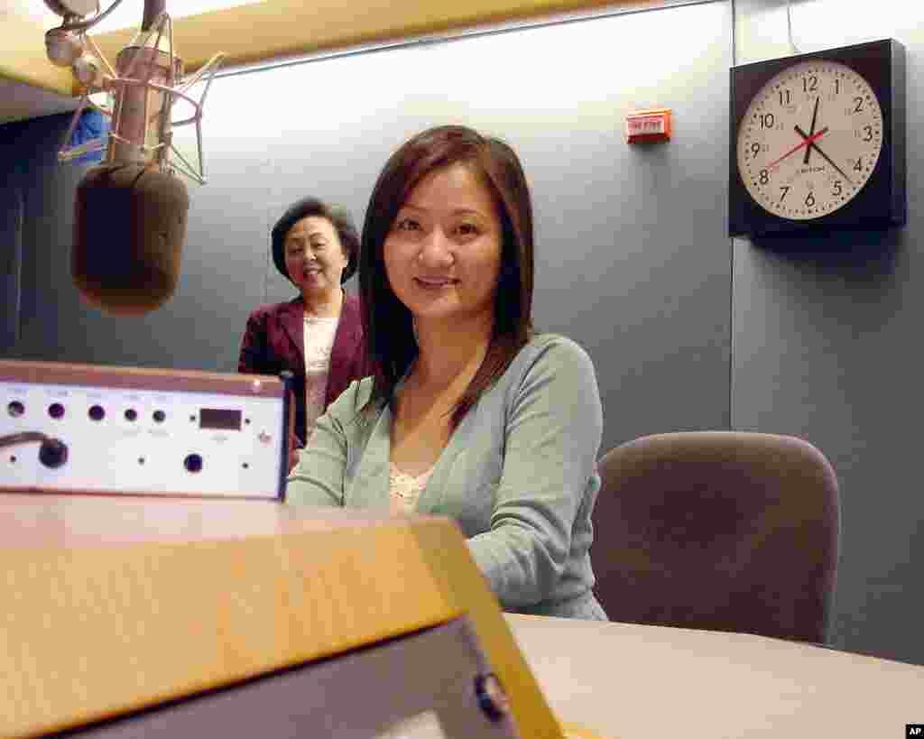 进入多媒体时代的美国之音