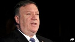 El secretario de Estado de EE.UU., Mike Pompeo, quien participará en la cumbre de ASEAN en Singapur esta semana, habló el lunes, 30 de julio de 2018 en el Foro Empresarial Indo-Pacific en la Cámara de Comercio de EE.UU. en Washington.