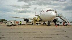 Un avión llega a Uruguay con vacunas de Sinovac. [Foto: Cortesía de Comunicación Presidencia de Uruguay]